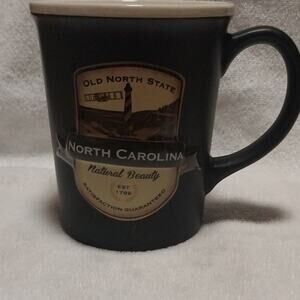 Americaware North Carolina Old North State Souvenir Mug Black EST 1789